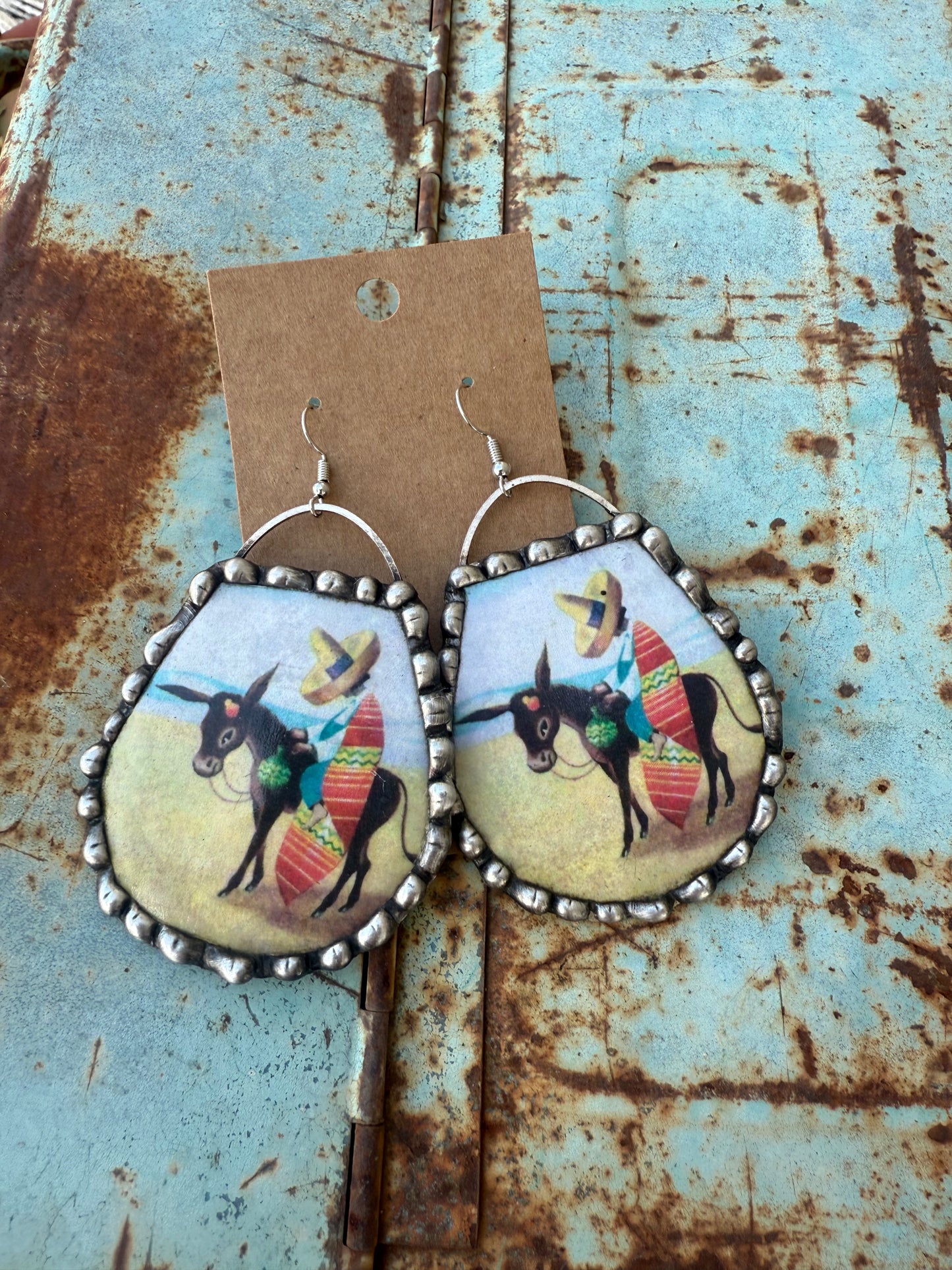 Hombre on Donkey Earring