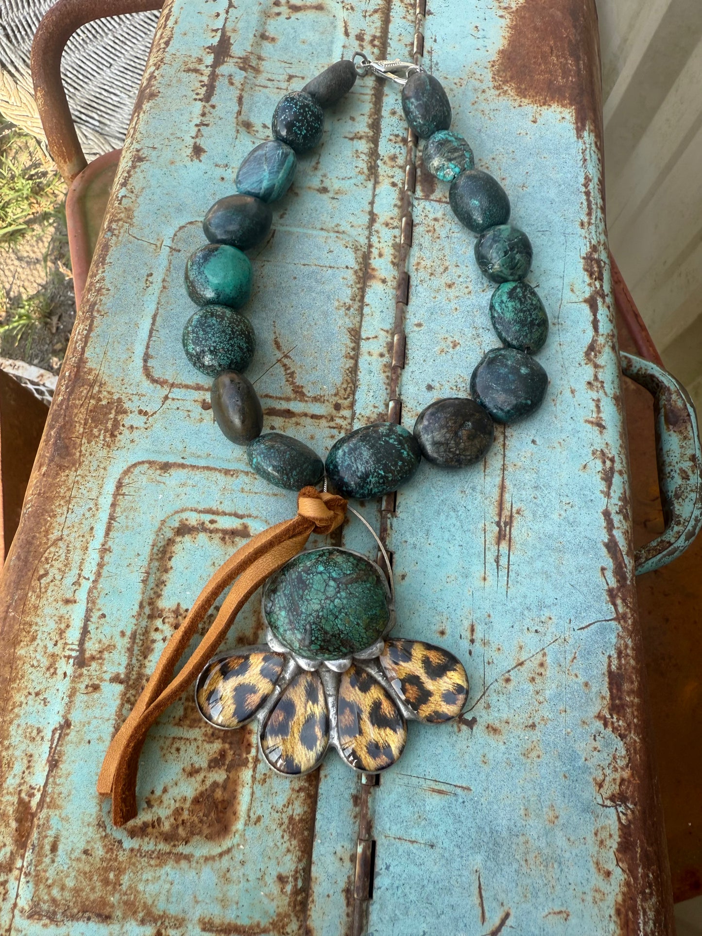 Leopard Flower Necklace